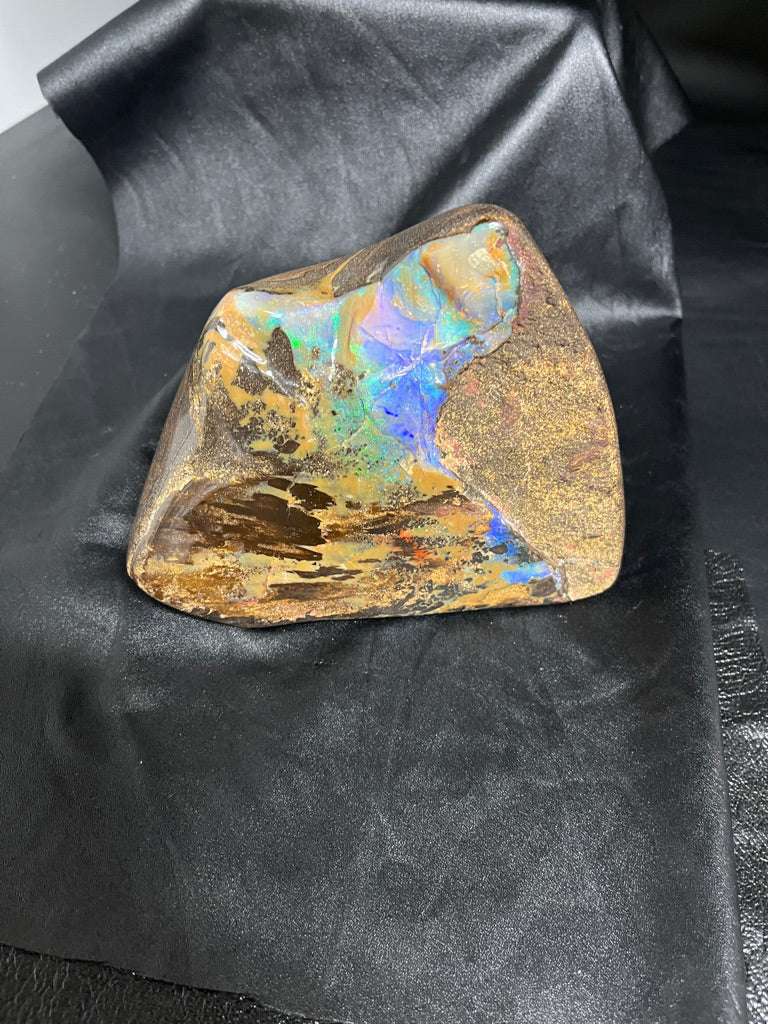 Australian Boulder Opal Specimen – Queensland Fields