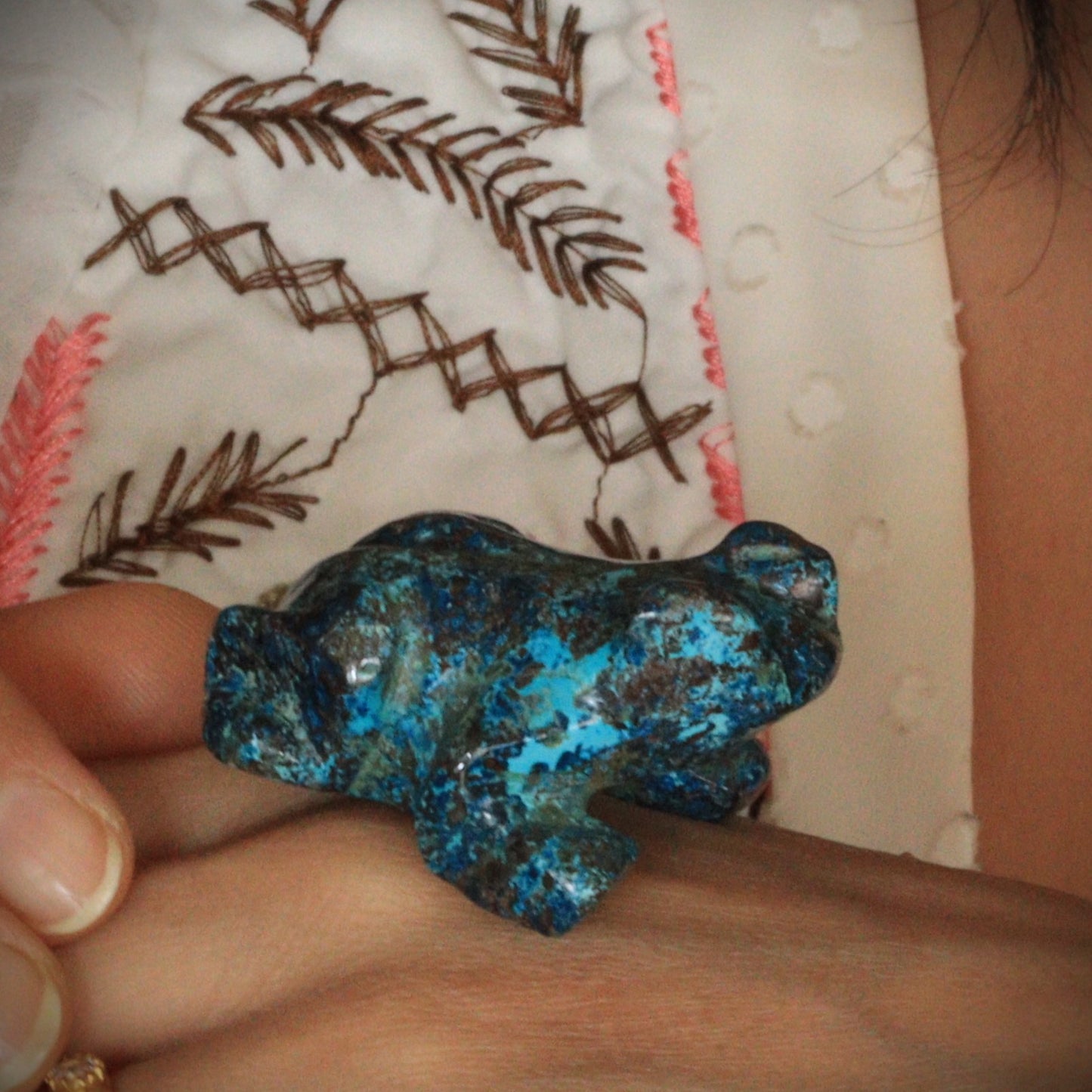 Shattukite carving "frog"