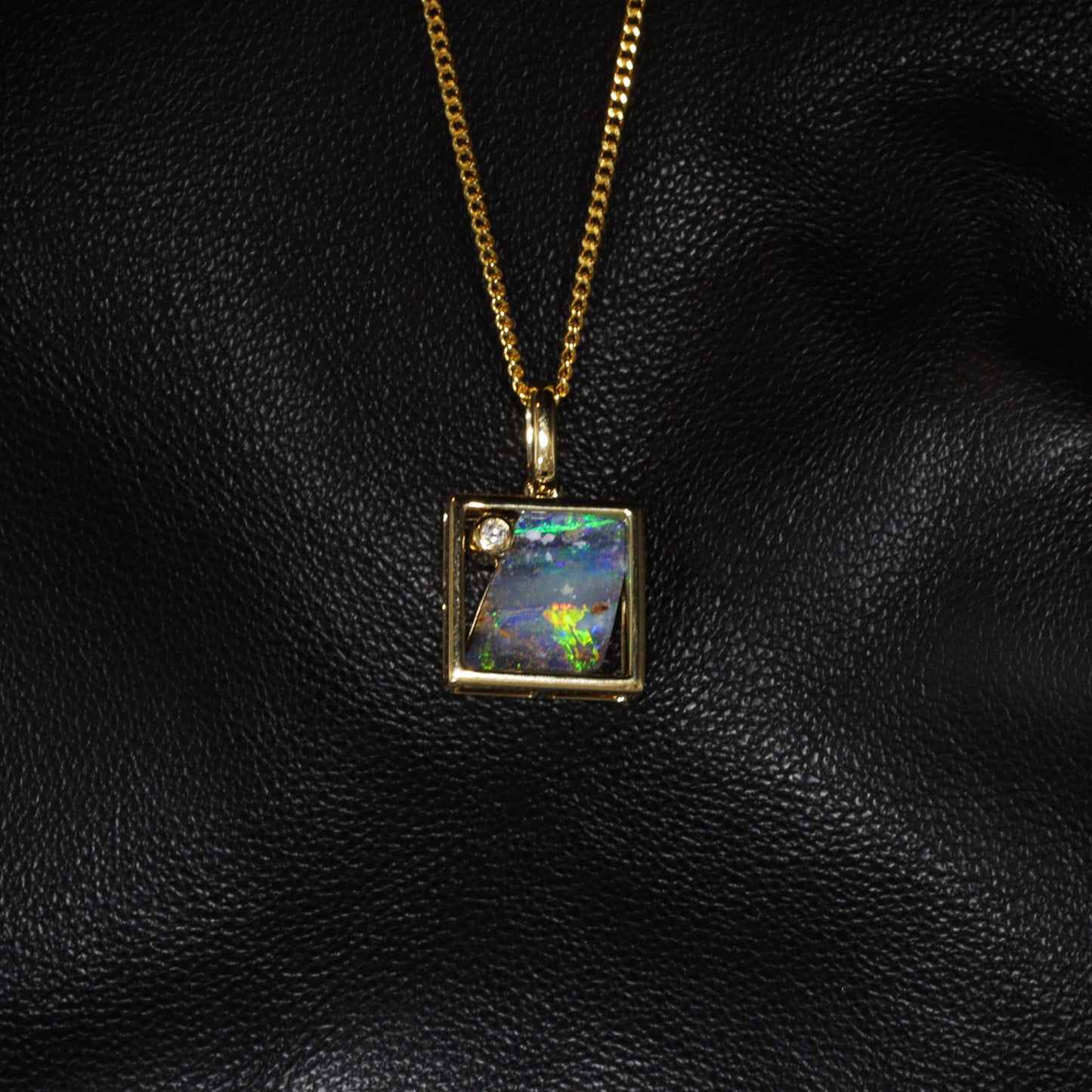 Australian Boulder Opal 18 karat Gold Pendant