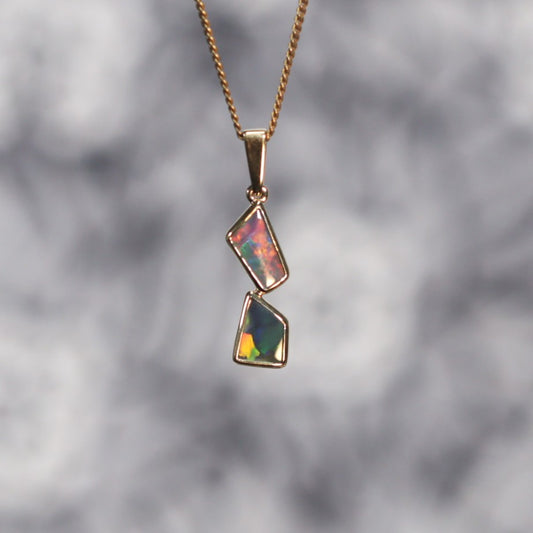 Black solid 2 Opals 18k Gold pendant 2017
