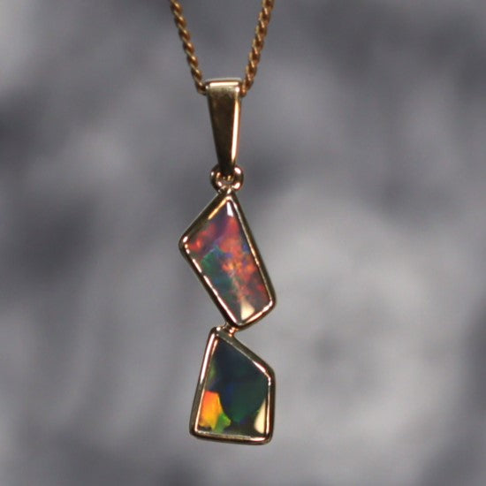 Black solid 2 Opals 18k Gold pendant 2017