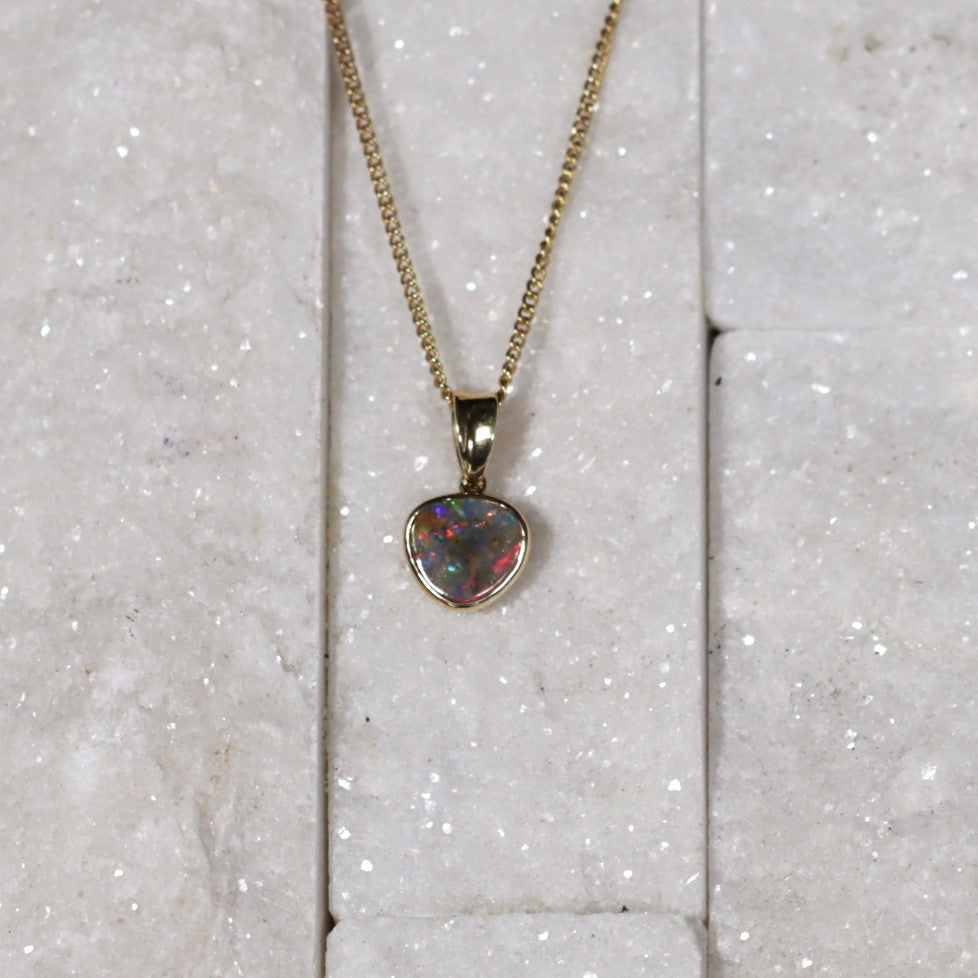 Boulder opal solid 18k Gold pendant 2018