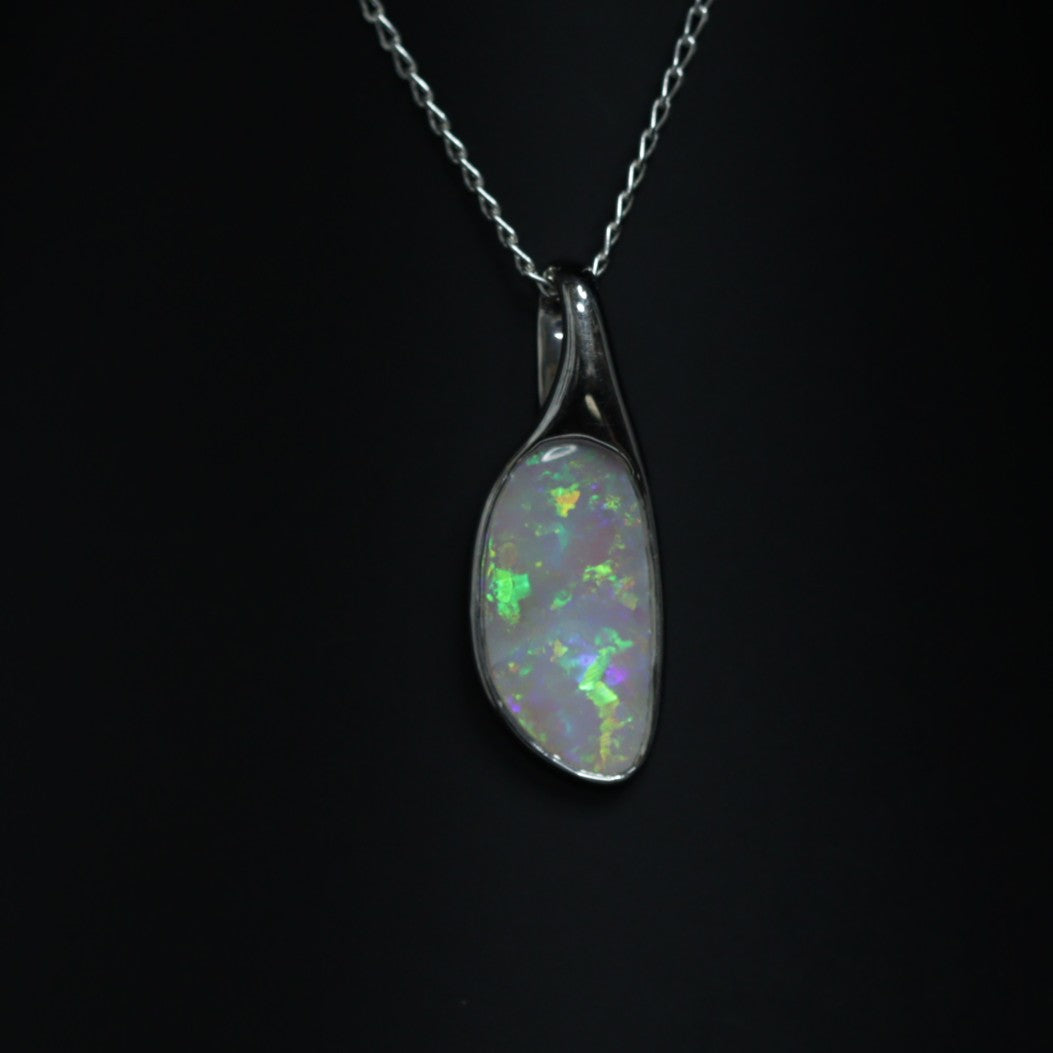 Australian solid Black opal silver pendant 3016