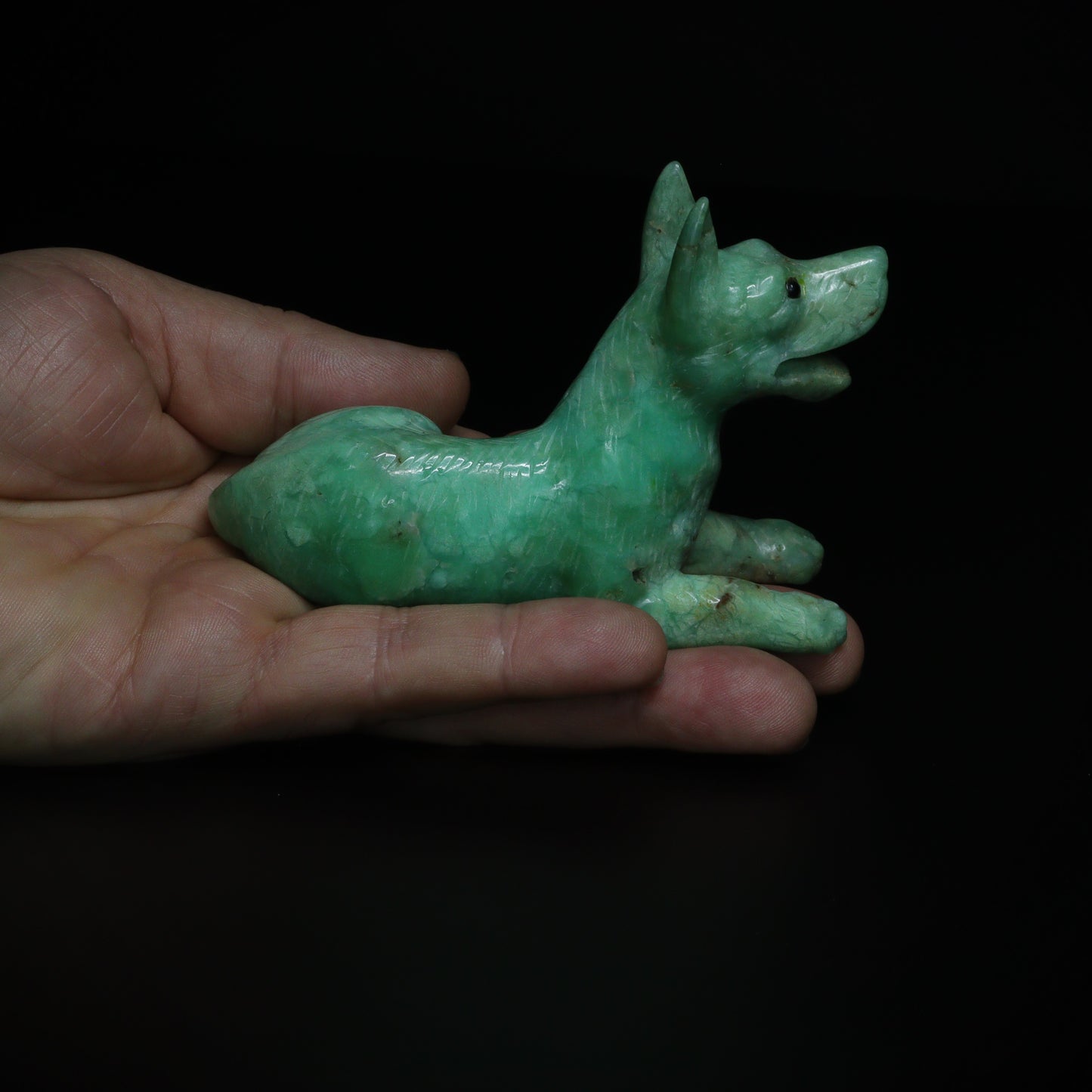 Australian Chrysoprase curving 