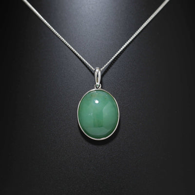 Chrysoprase pendant - 106