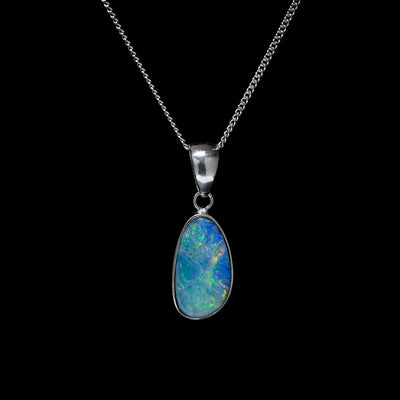 Opal doublet pendant - 165