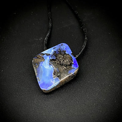 Boulder Opal necklace - 32