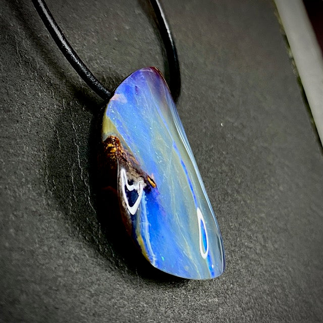 Australian opal on leather - 34