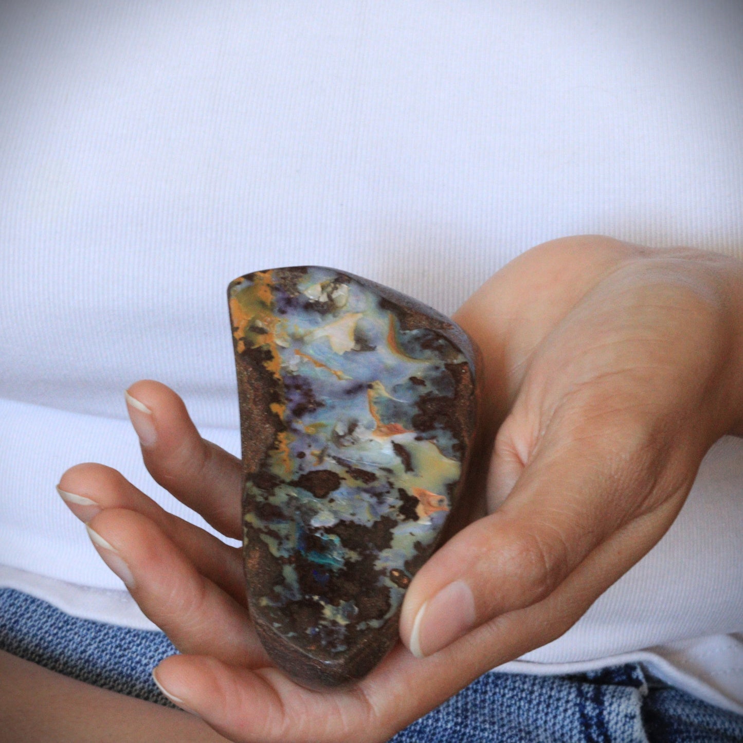 Opal specimen - 25
