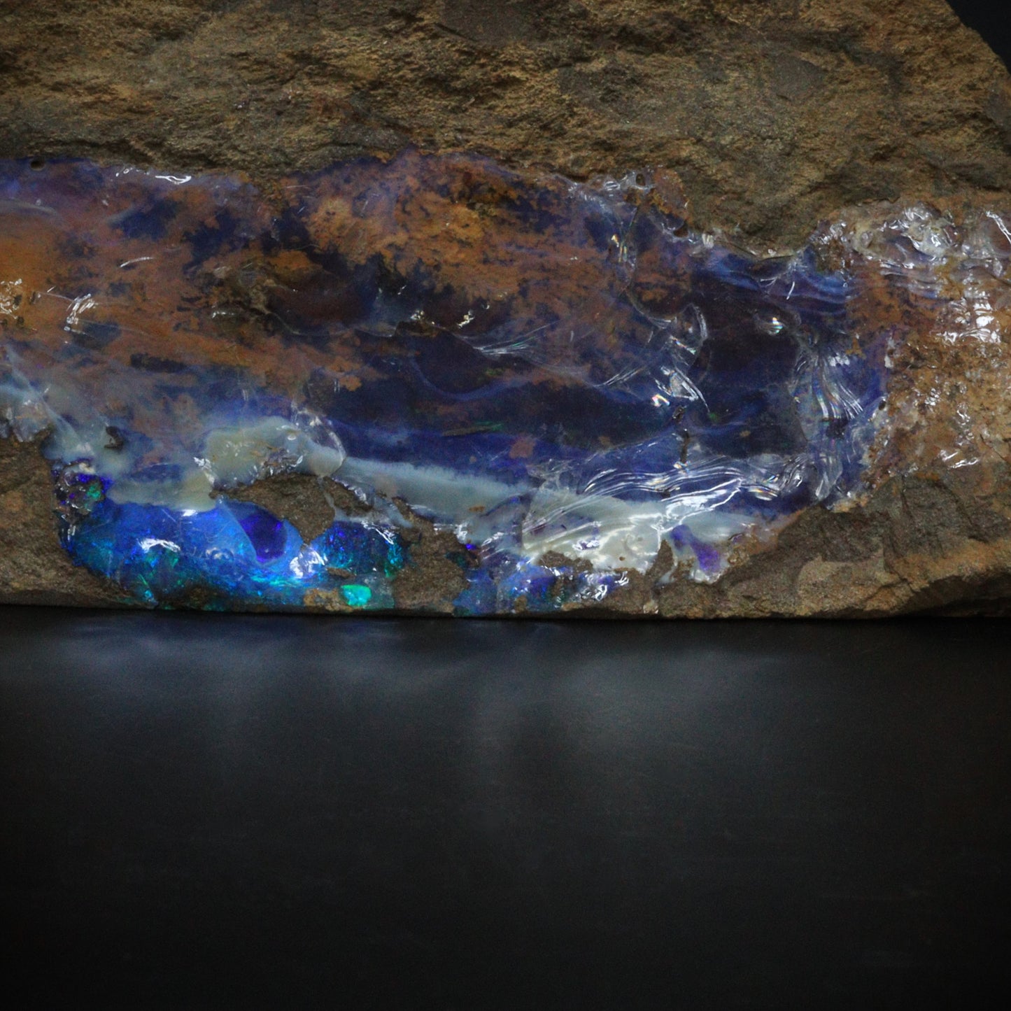 Opal specimen - 24