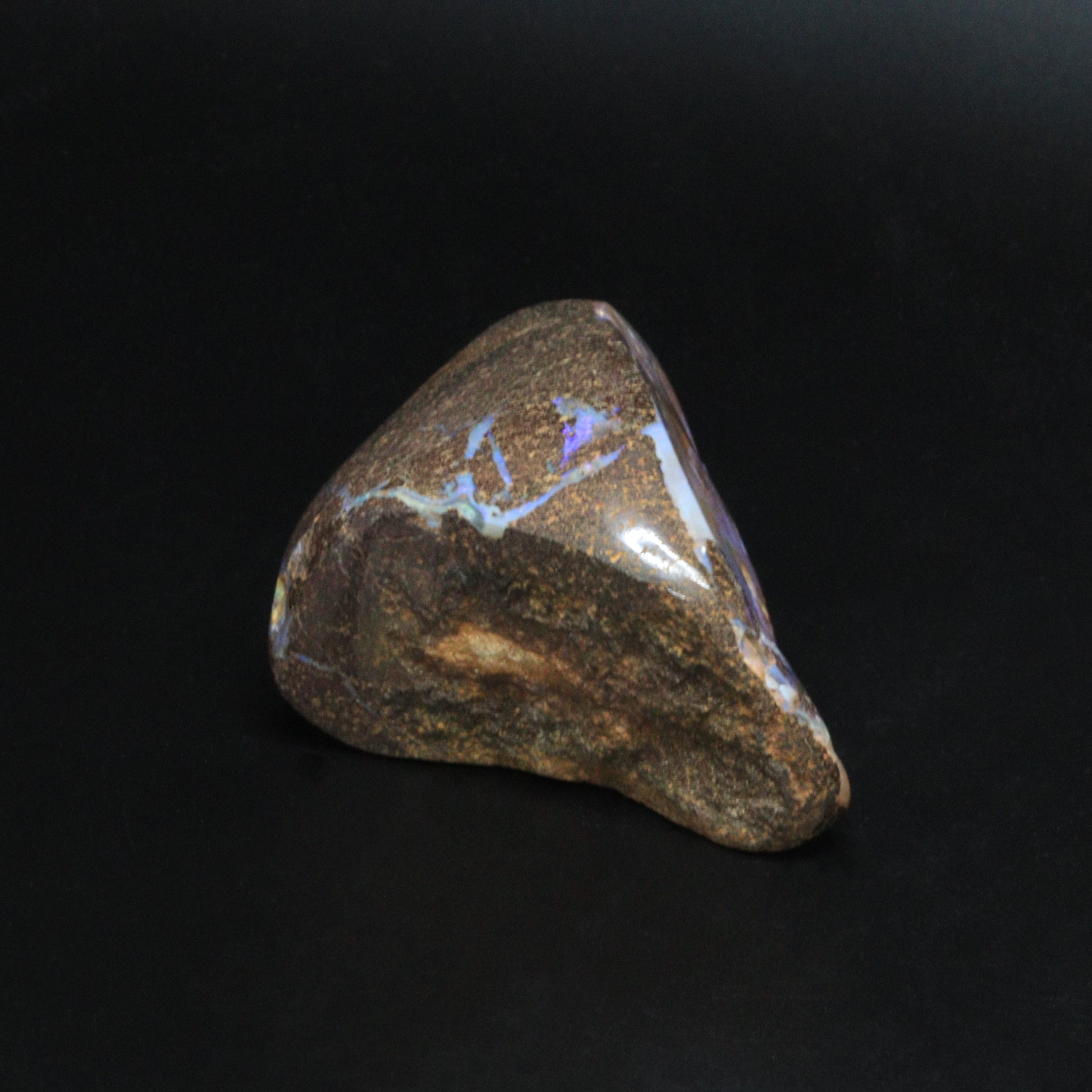 Opal specimen - 27