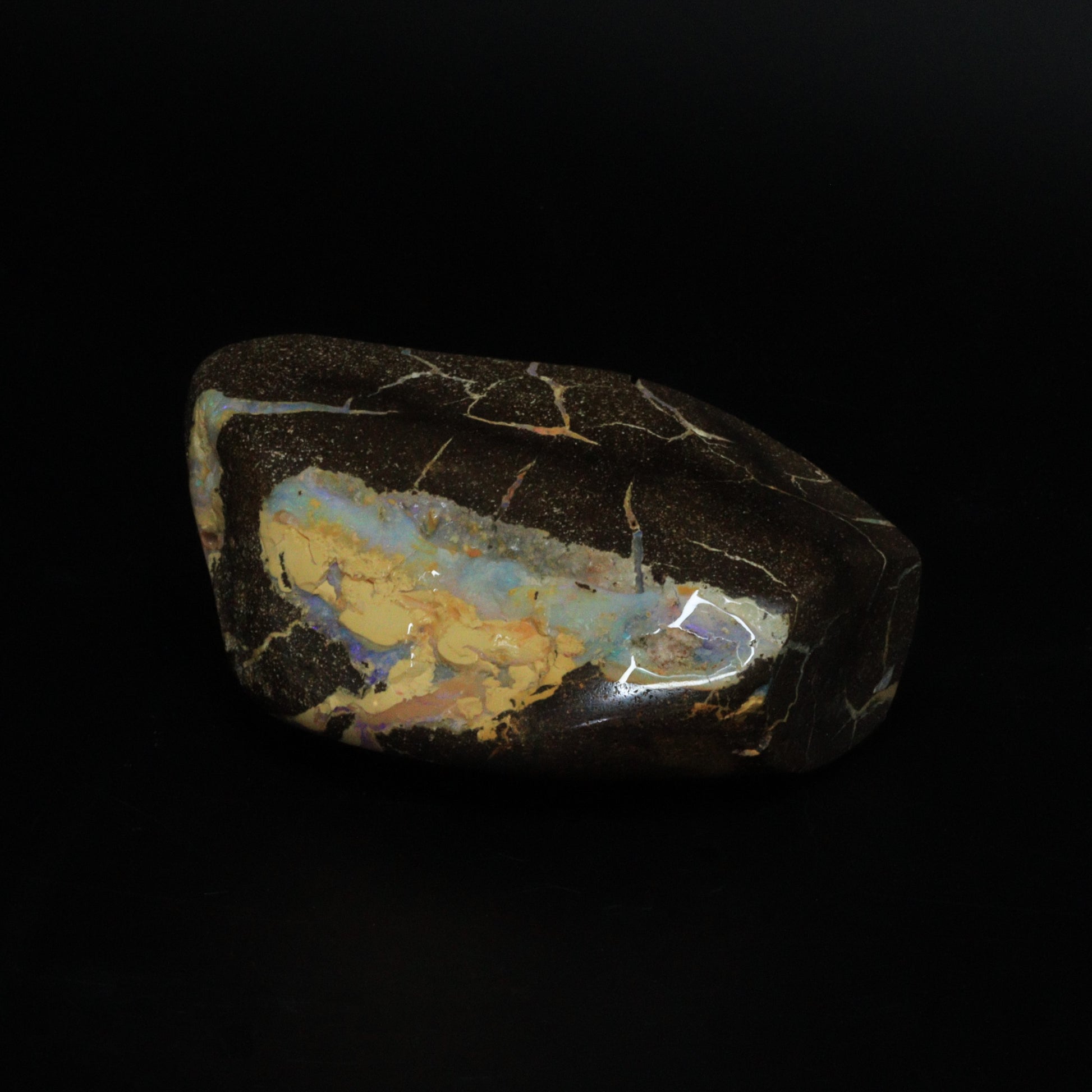 Opal specimen - 26
