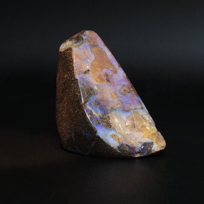 Opal specimen - 27