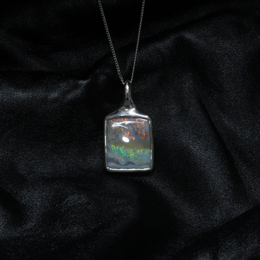Opal Boulder pendant - 1046