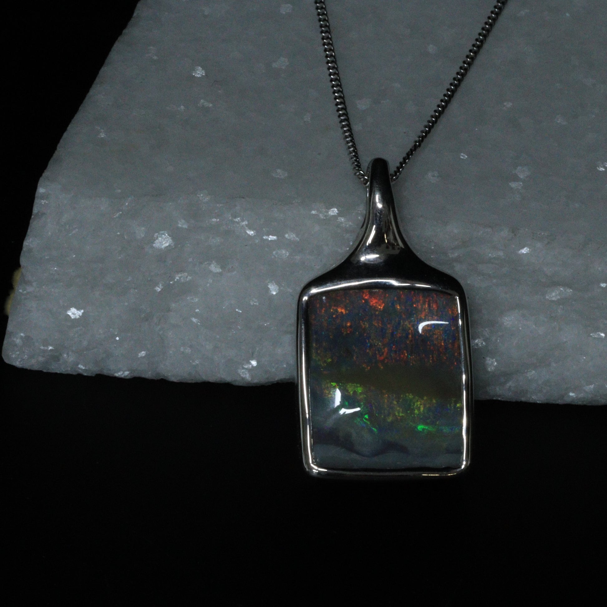 Opal Boulder pendant - 1046