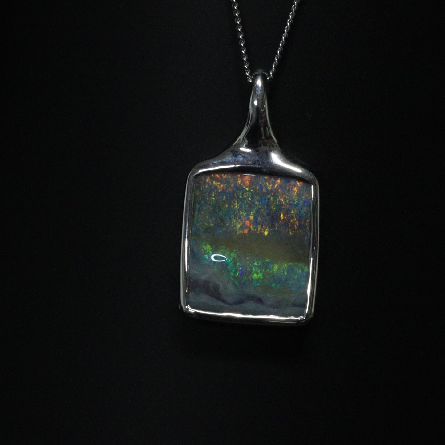 Opal Boulder pendant - 1046