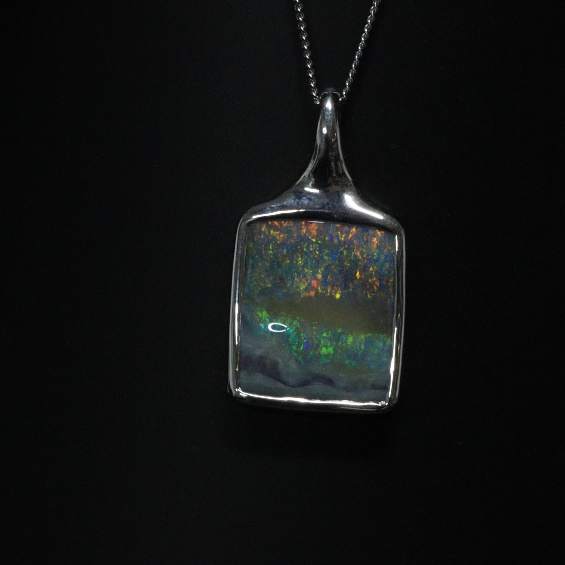 Opal Boulder pendant - 1046
