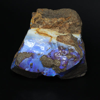 Opal specimen - 28