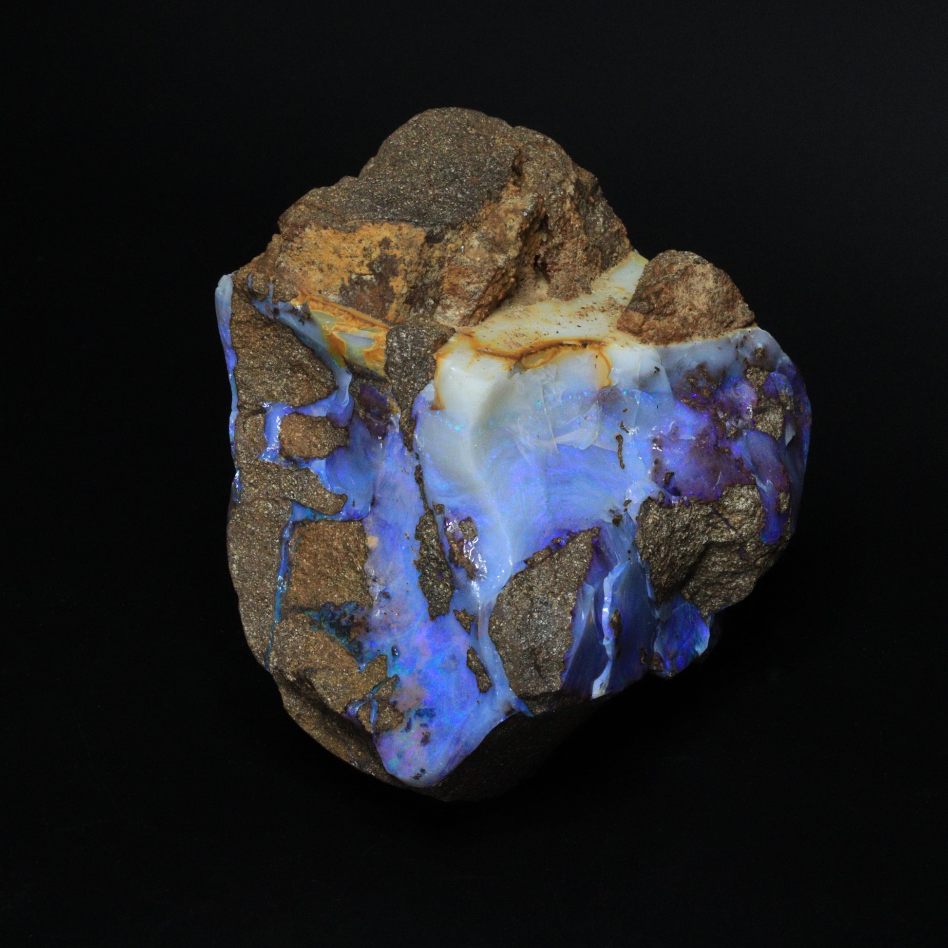 Opal specimen - 28