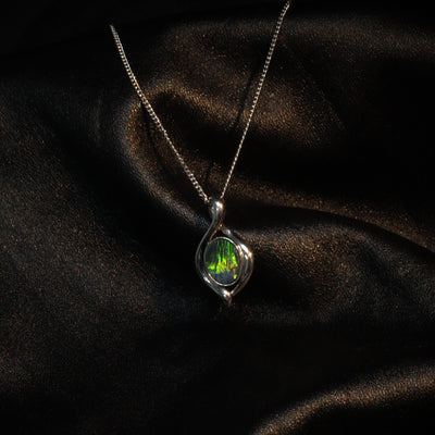 Opal doublet pendant - 168