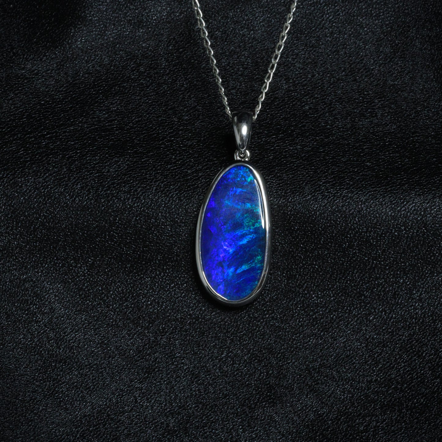 Opal boulder pendant - 176