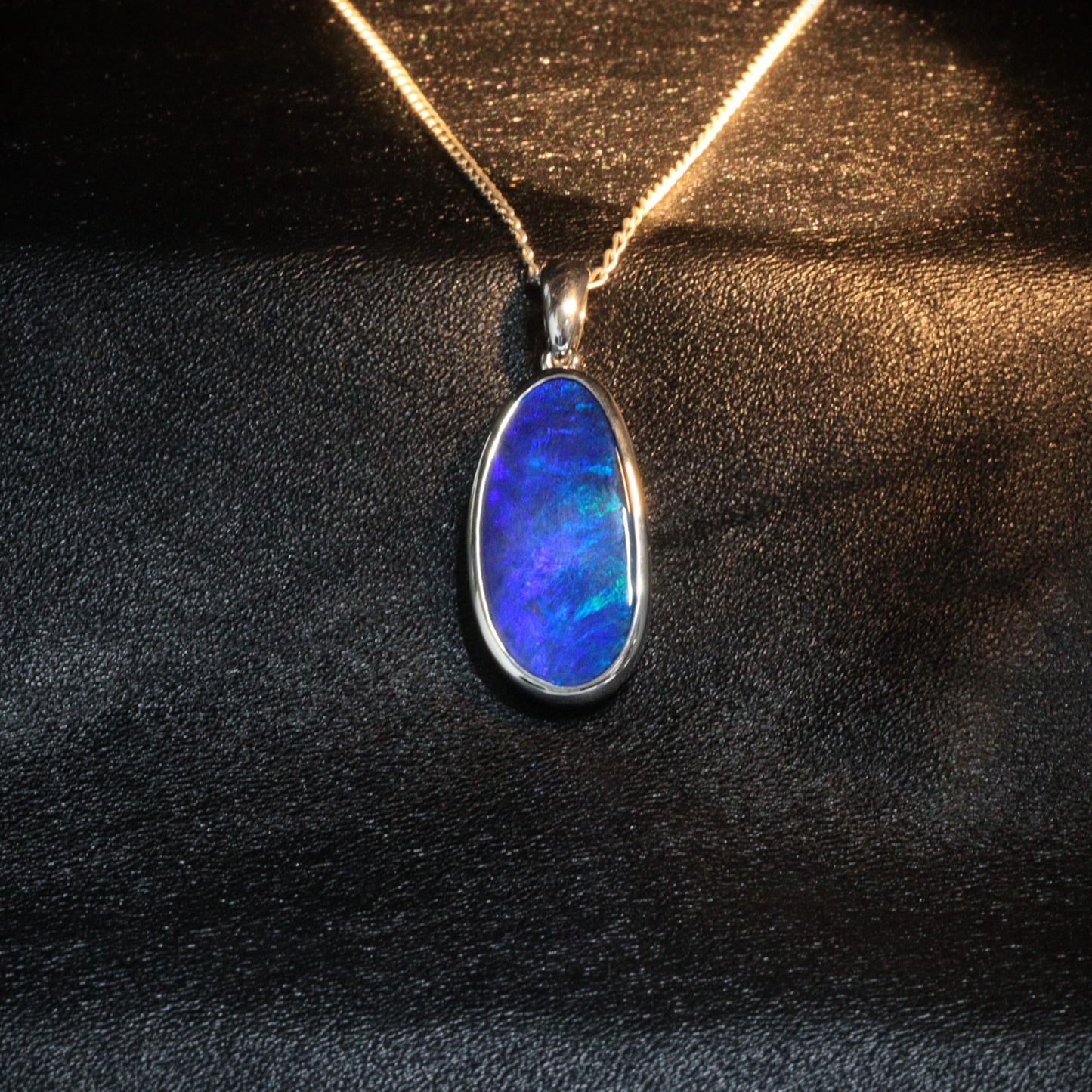 Opal boulder pendant - 176
