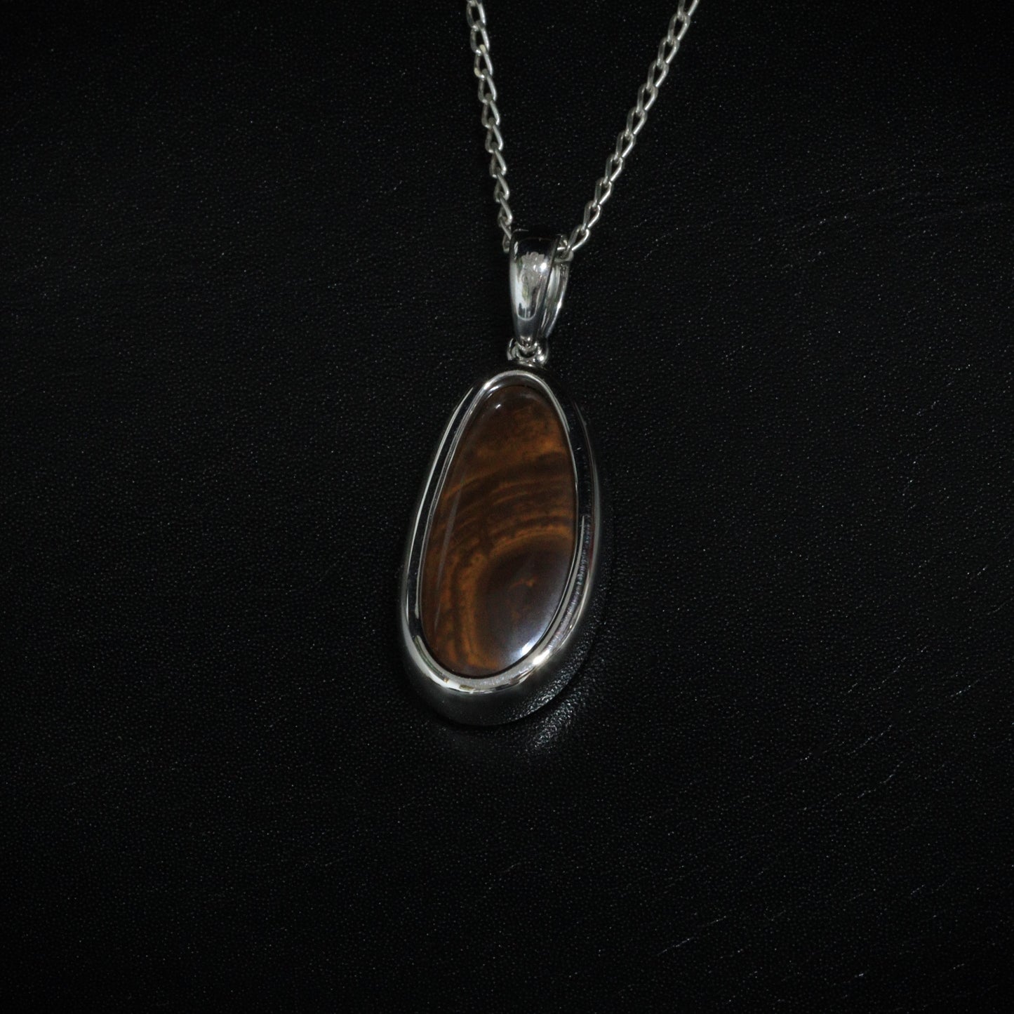 Opal boulder pendant - 176