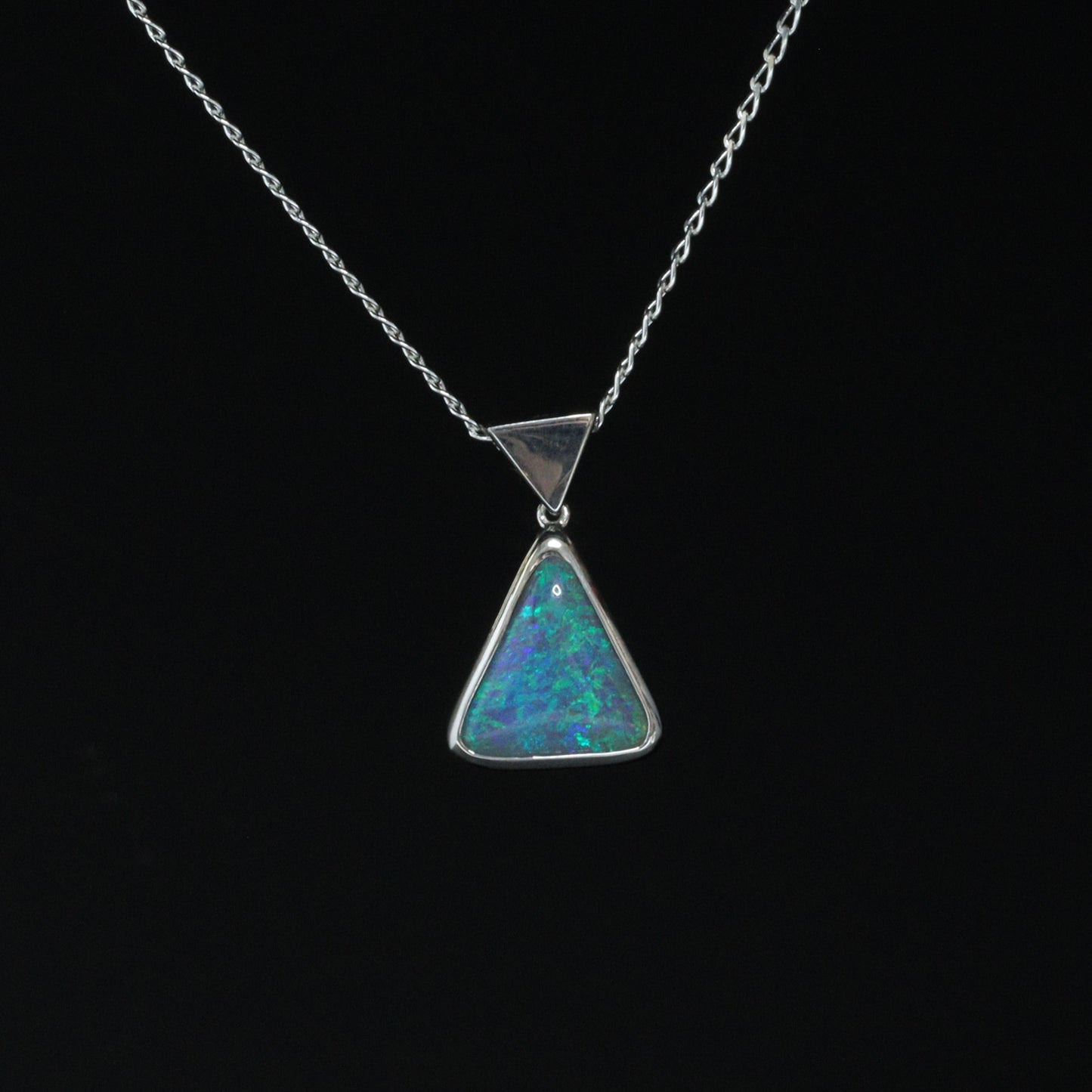 Opal Black pendant - 1050