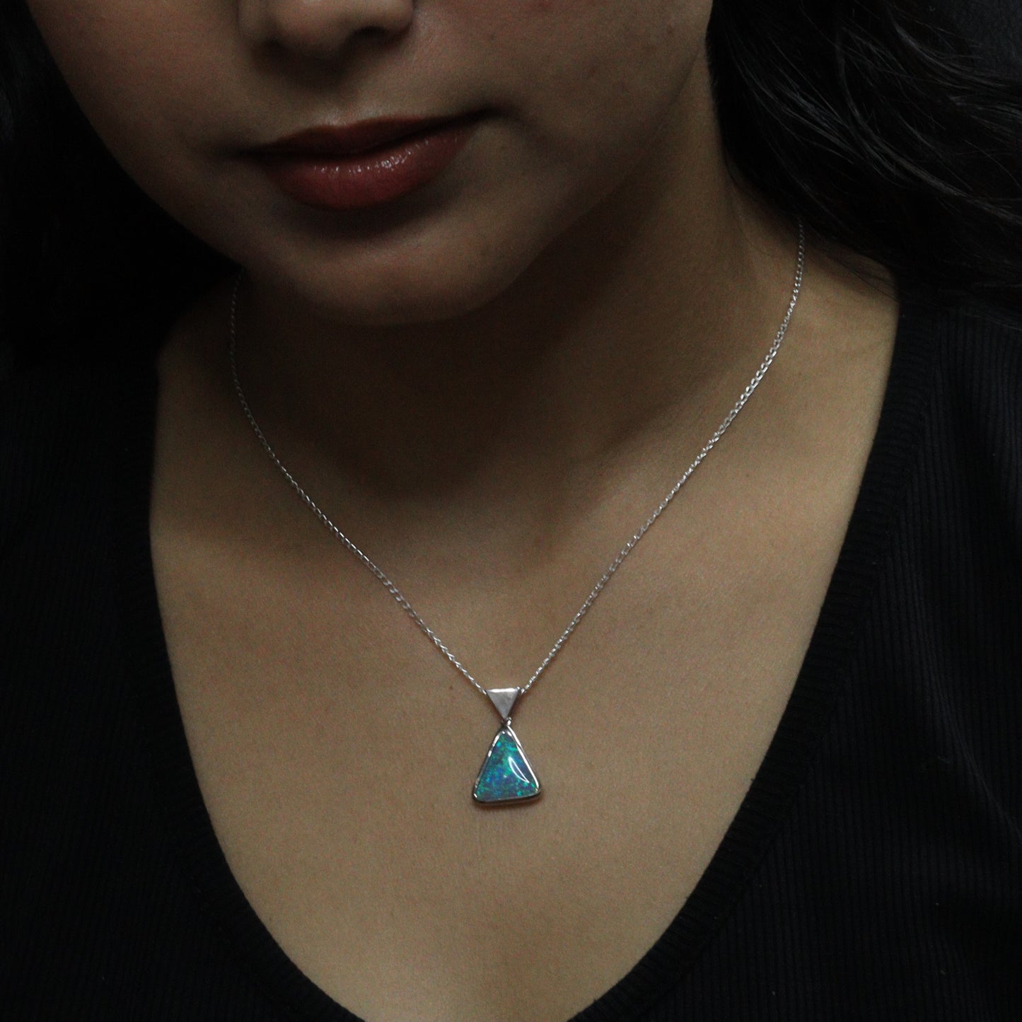 Opal Black pendant - 1050