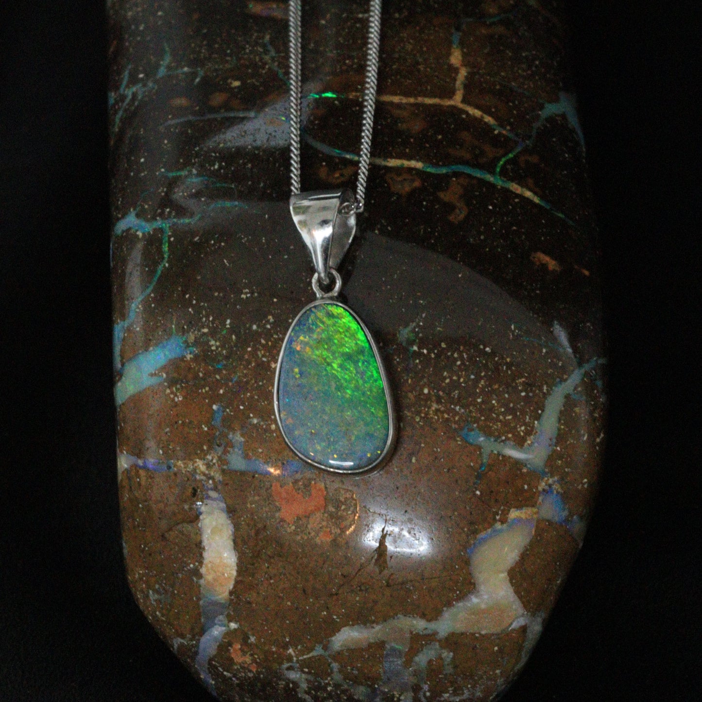 Opal doublet pendant