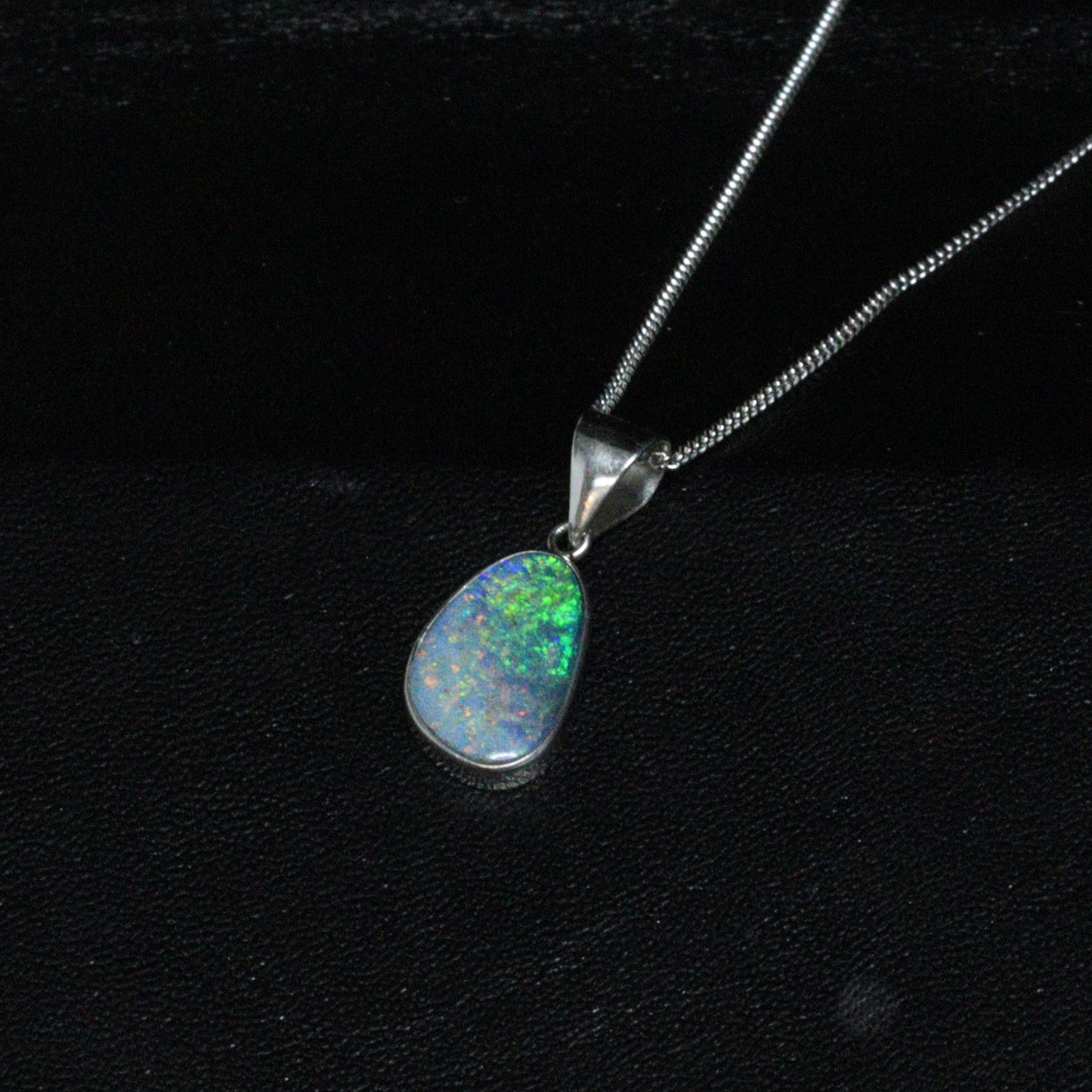 Opal doublet pendant