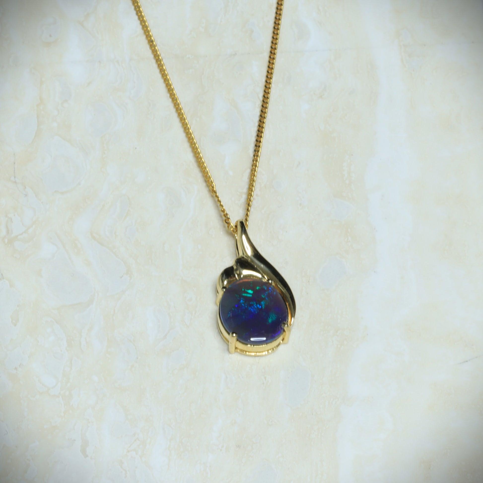 Australian Black Opal gold pendant 