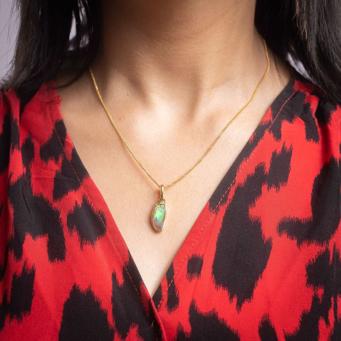Australian Boulder Opal Pendant 18 Karat gold