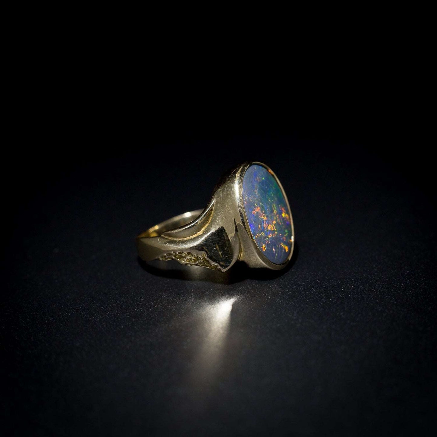 Black opal ring - 108