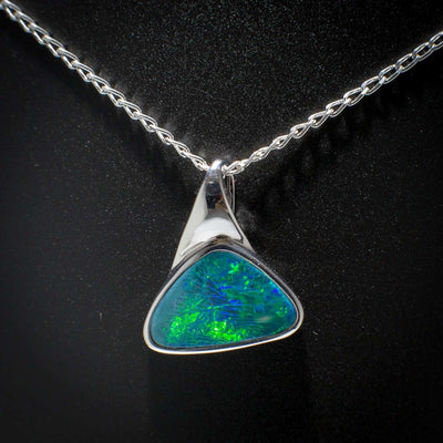 Australian Opal pendant - 104