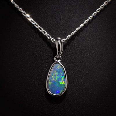 Australian Opal doublet pendant - 147