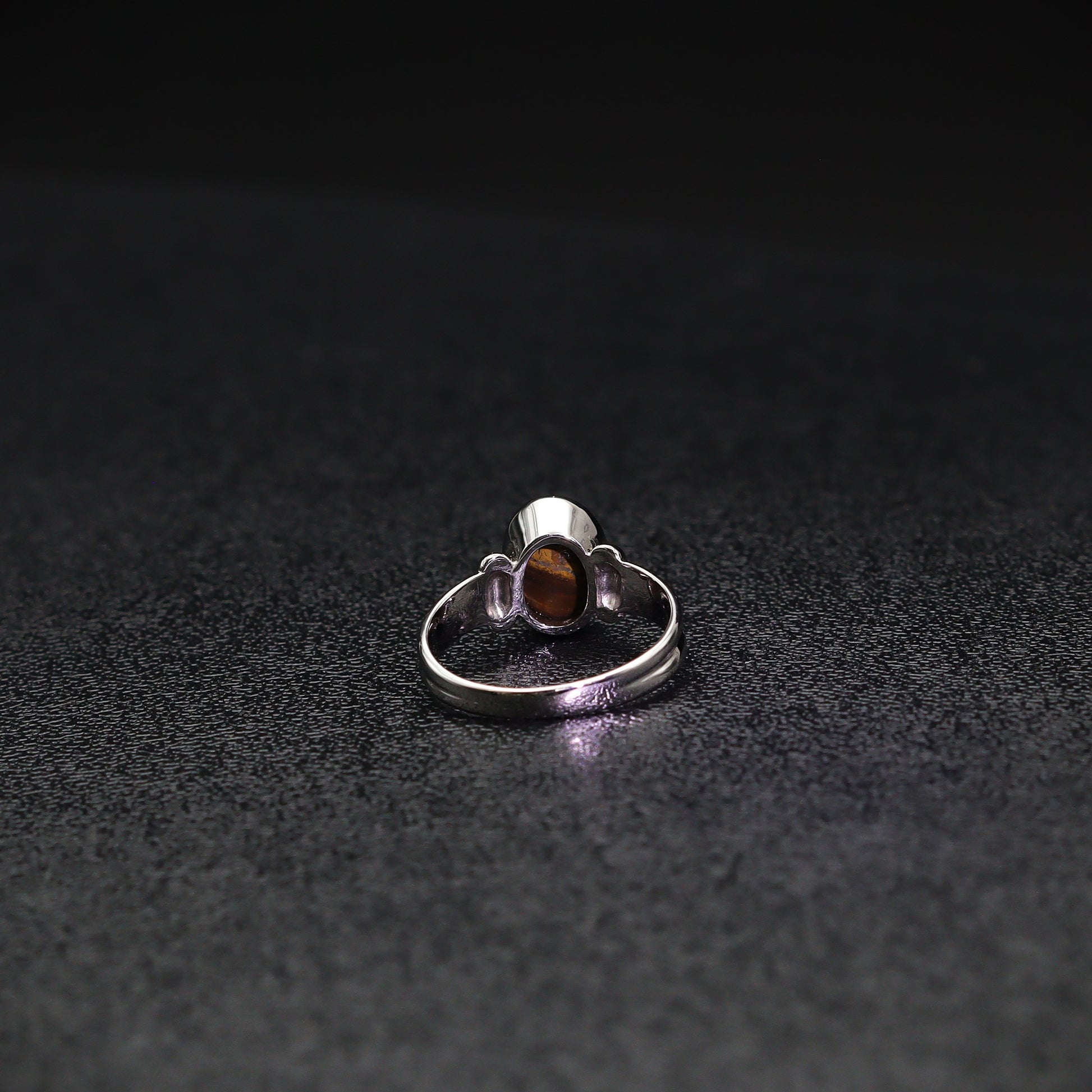 Australian Black Opal 18 karat gold ring 