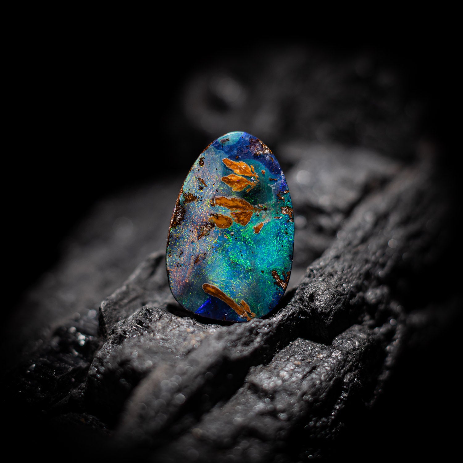 Australian Boulder Opal Solid Stone 