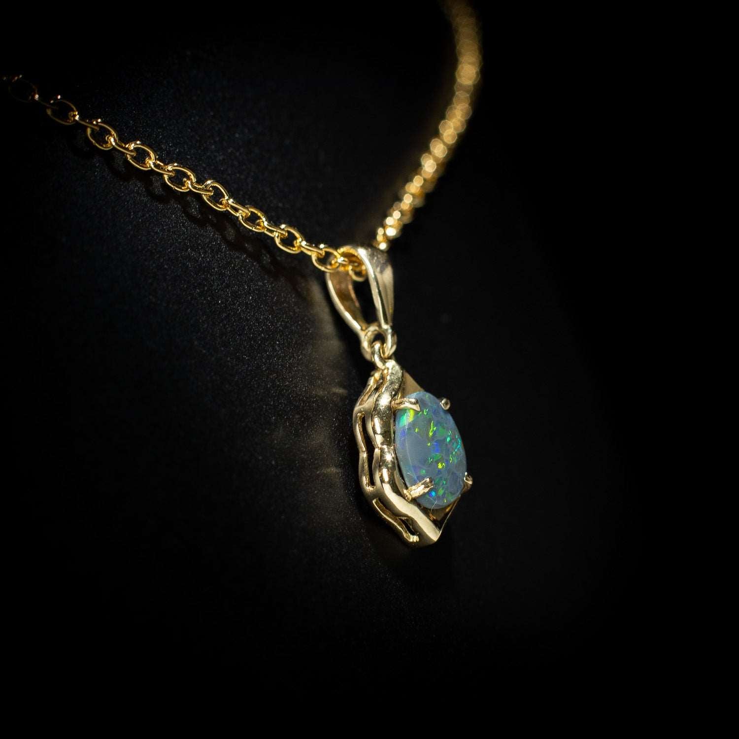 Australian Black Opal 18 karat gold pendant 