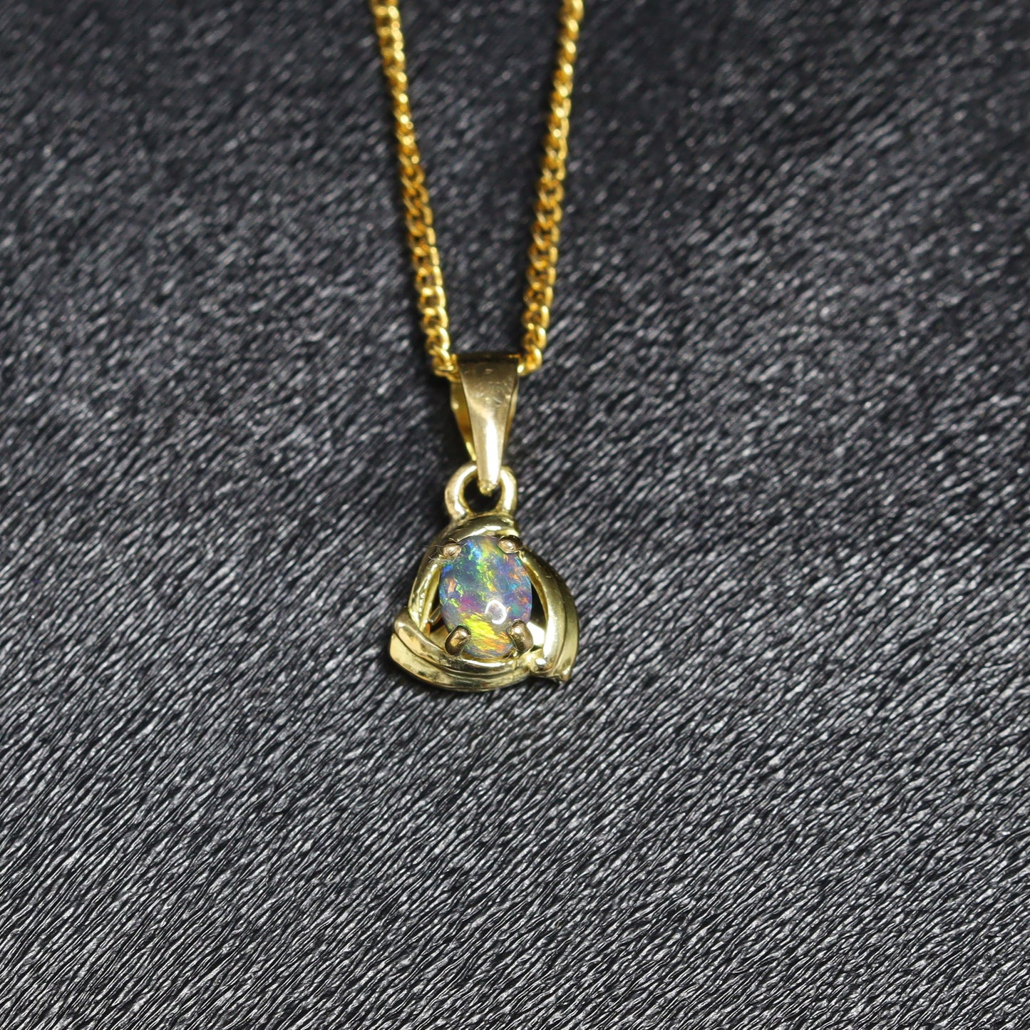 Australian_Black_Opal_18k_Gold_Pendant