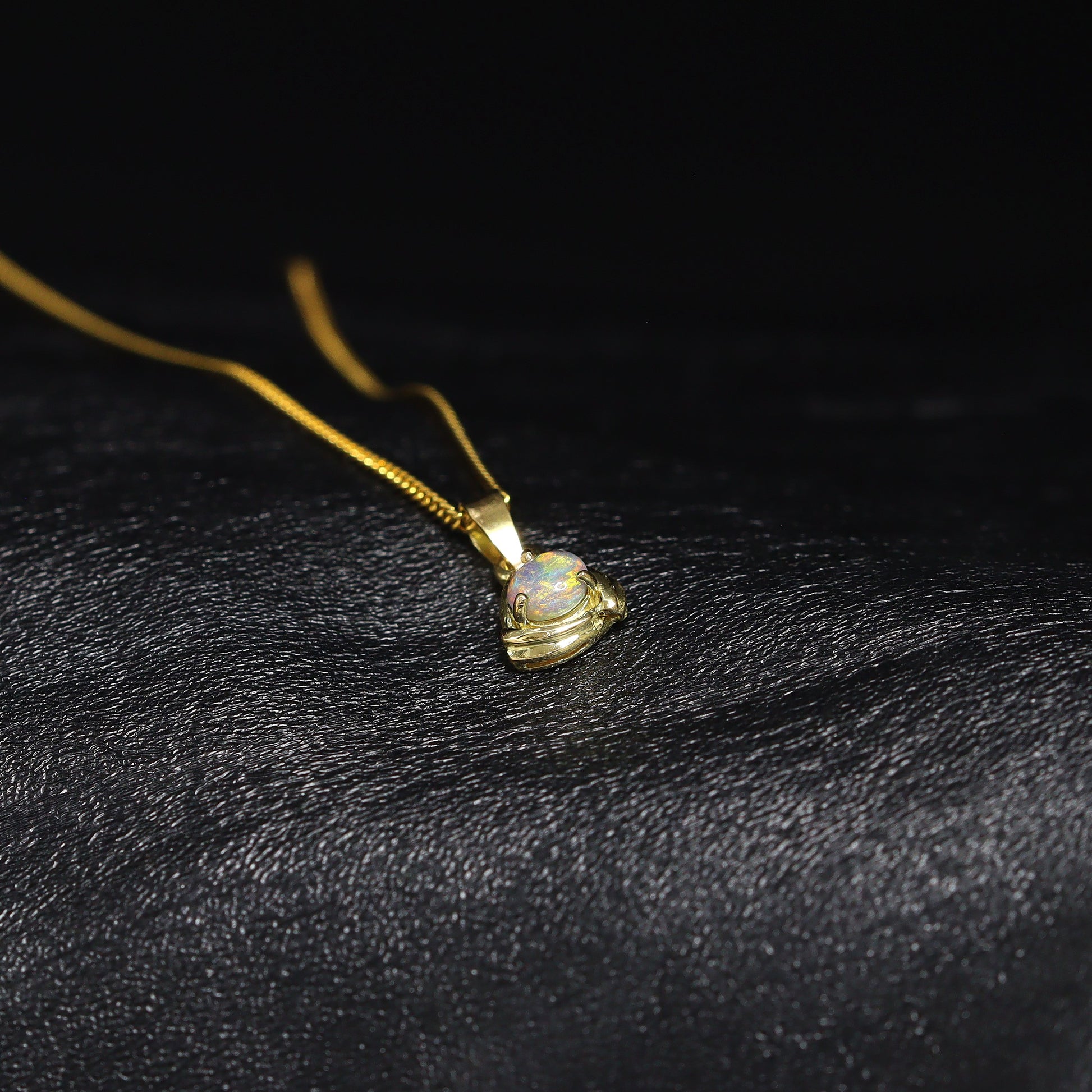 Australian_Black_Opal_18k_Gold_Pendant