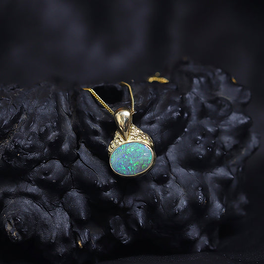 Australian_Black_Opal_18k_Gold_Pendant