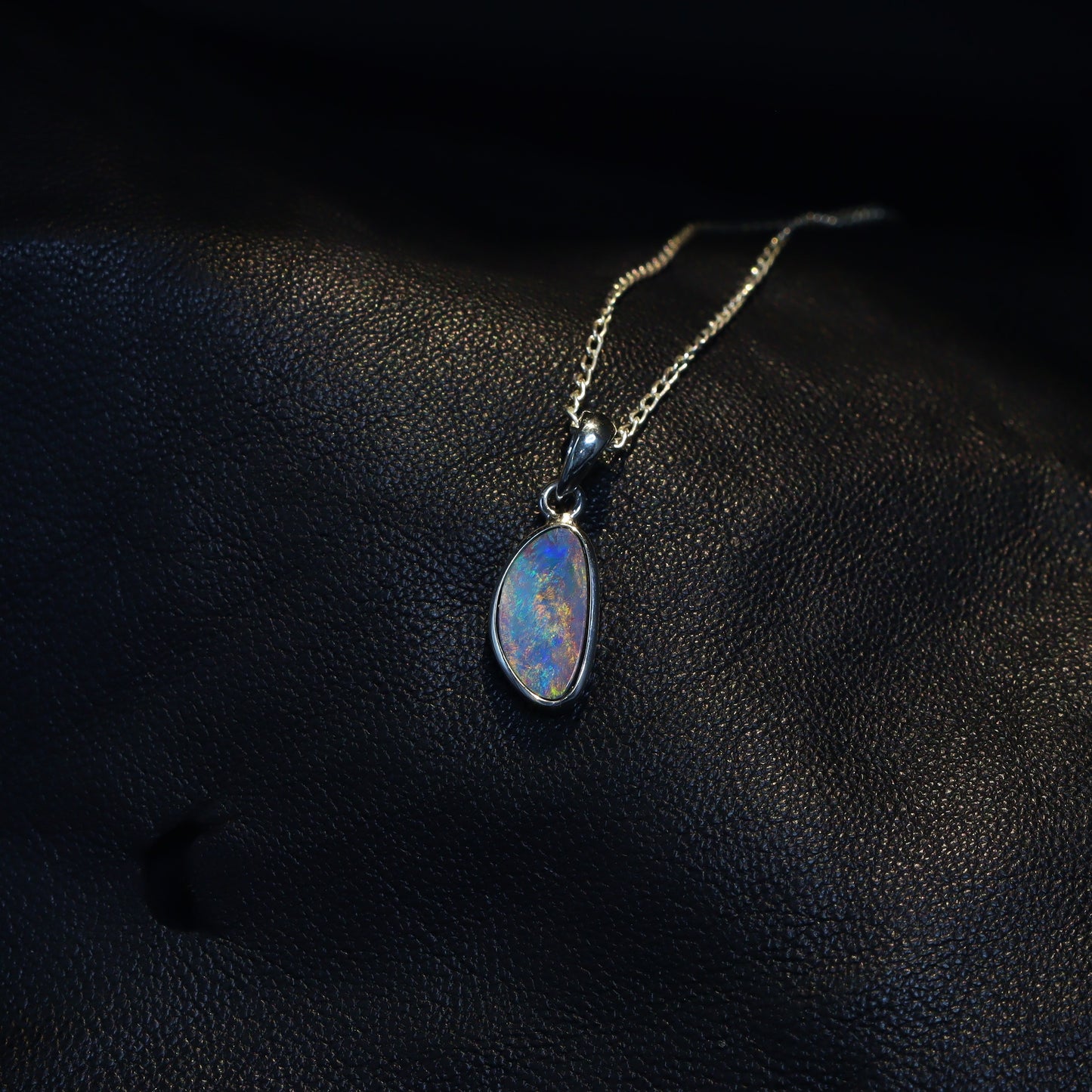 Opal Doublet Pendant – Sterling Silver, 20×8mm, Dominant Red with Blue Flash 2630