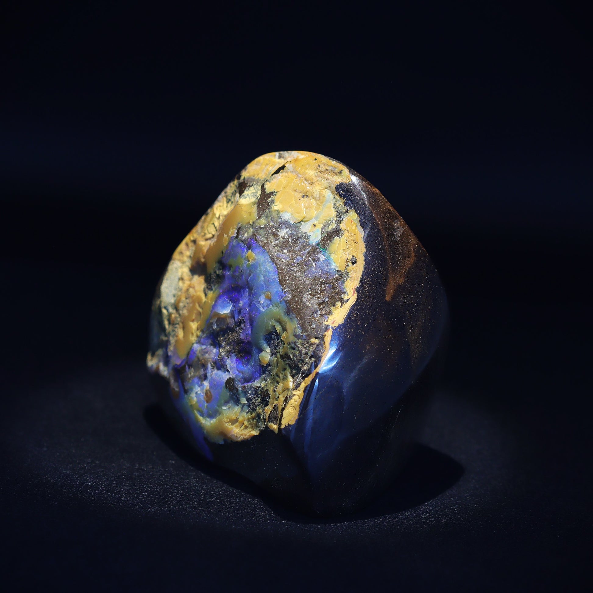 Australian Boulder opal specimen 