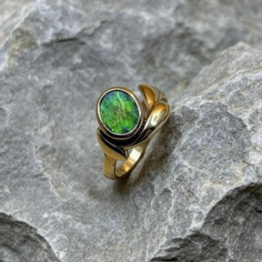 Australian solid green gold Black Opal 18k Gold Ring 2508