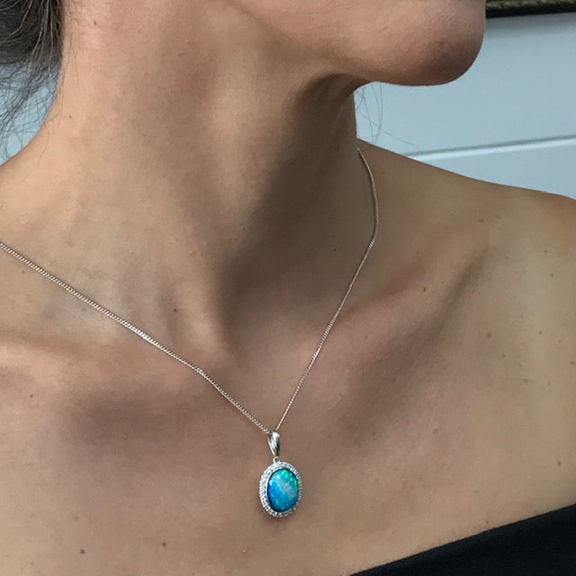 Australian Opal doublet pendant - 109