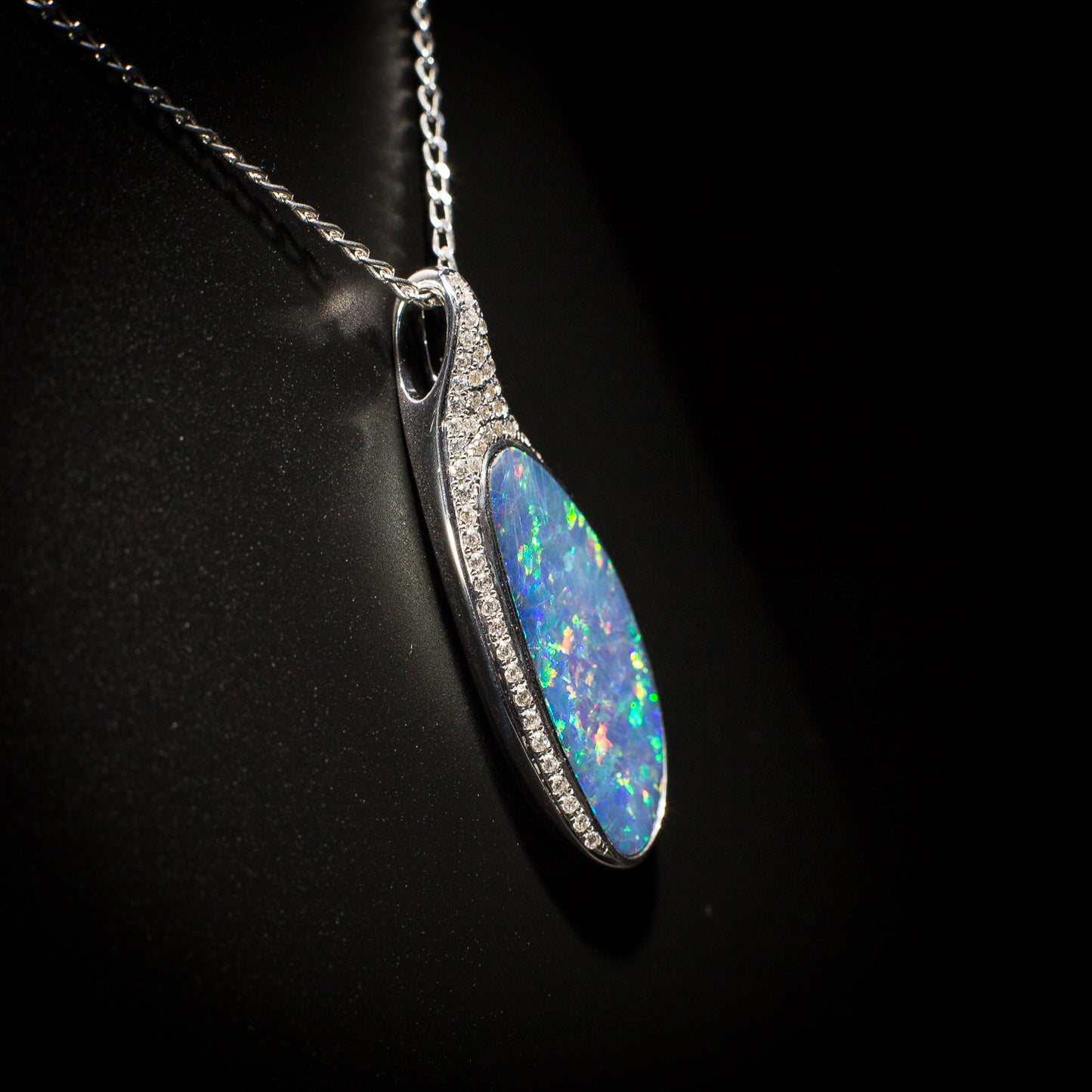 Australian Opal doublet pendant - 115
